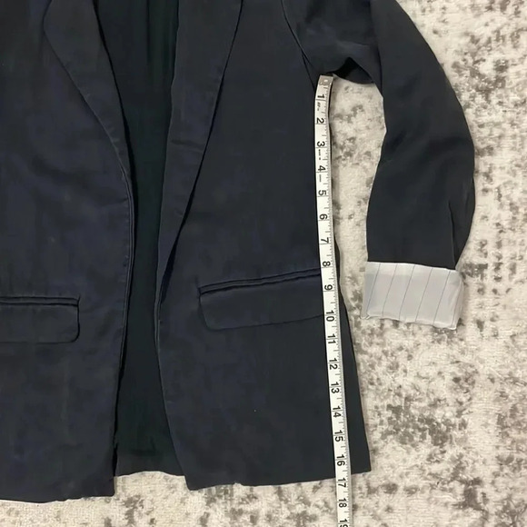 Abercrombie & Fitch The Drapey Blazer - Picture 7 of 15